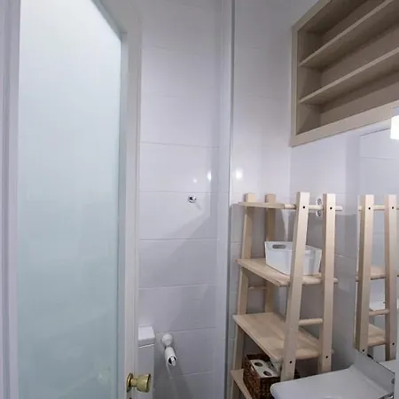 Com Conforto Na Lapa, Apartment Porto